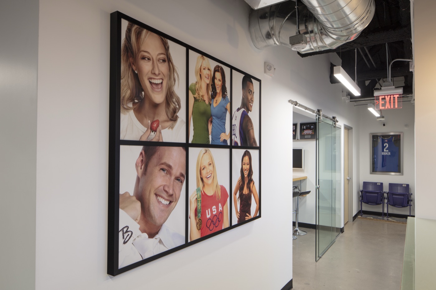Studio B Smiles — Corridor